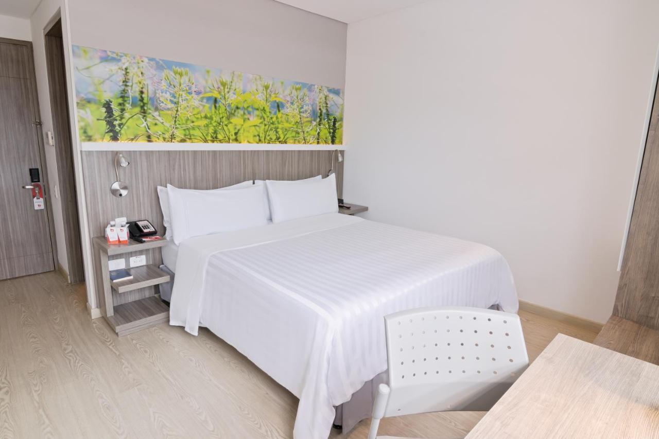 Ghl Style Yopal Hotel Buitenkant foto